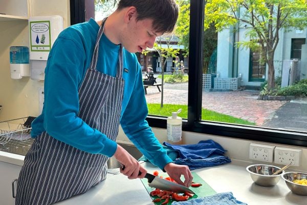 food handler-thomas-IMG_5528