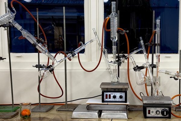 6 x Distillation Setup 1